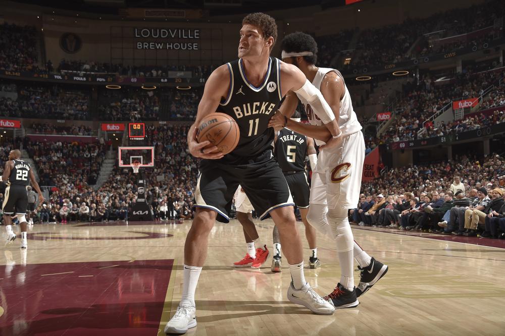 显了两人作 显了两人作