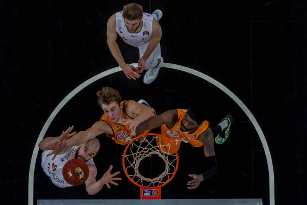 节多次逼迫 节多次逼迫